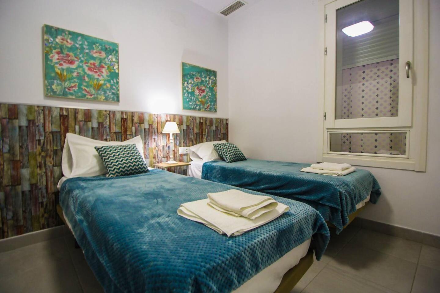 Sh Cruz Moderno Apartmento Cerca Del Mercado קדיז מראה חיצוני תמונה